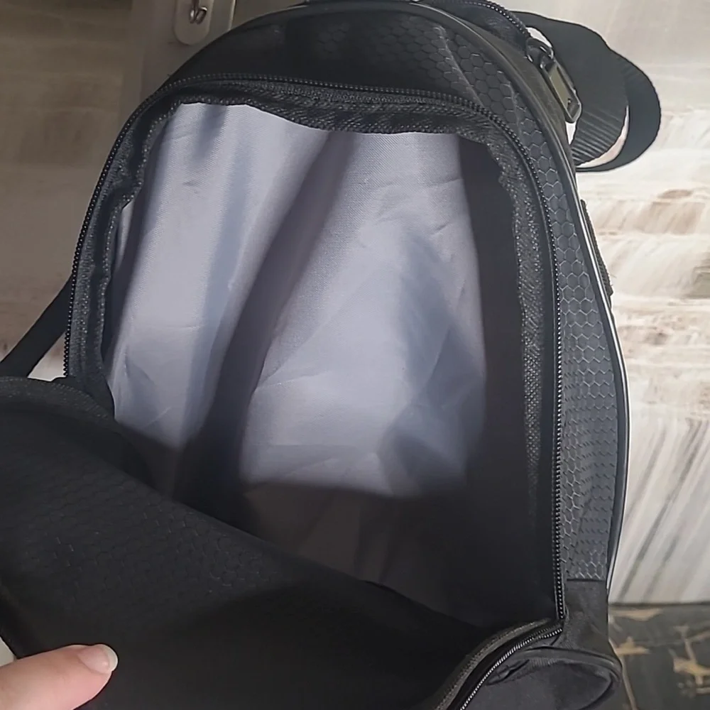 New! Adidas black sporty duffle oversized travel bag